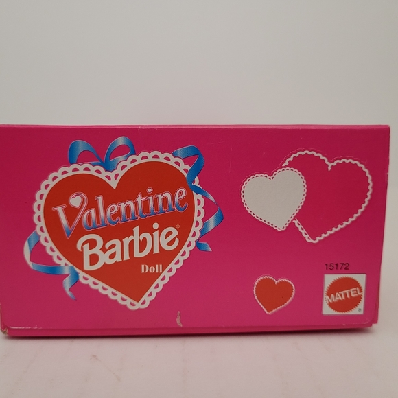 1995 Special Edition Valentine Barbie #15172 - Picture 6 of 6